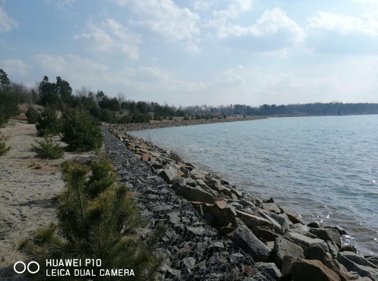 Helenes Ferienwohnung Auf Dem Bauernhof - Lausitzer Seenland Lauta Dış mekan fotoğraf